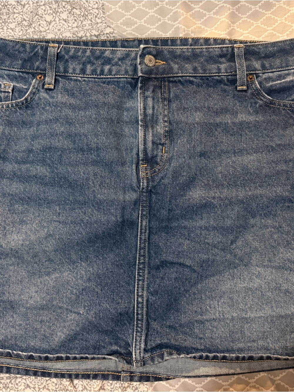 Old Navy denim skirt